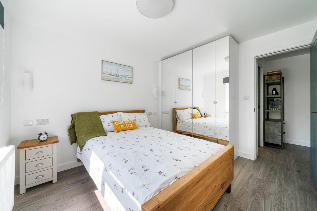 Newly Refurbished 2 Bed Flat Apartamento Mill Hill Exterior foto