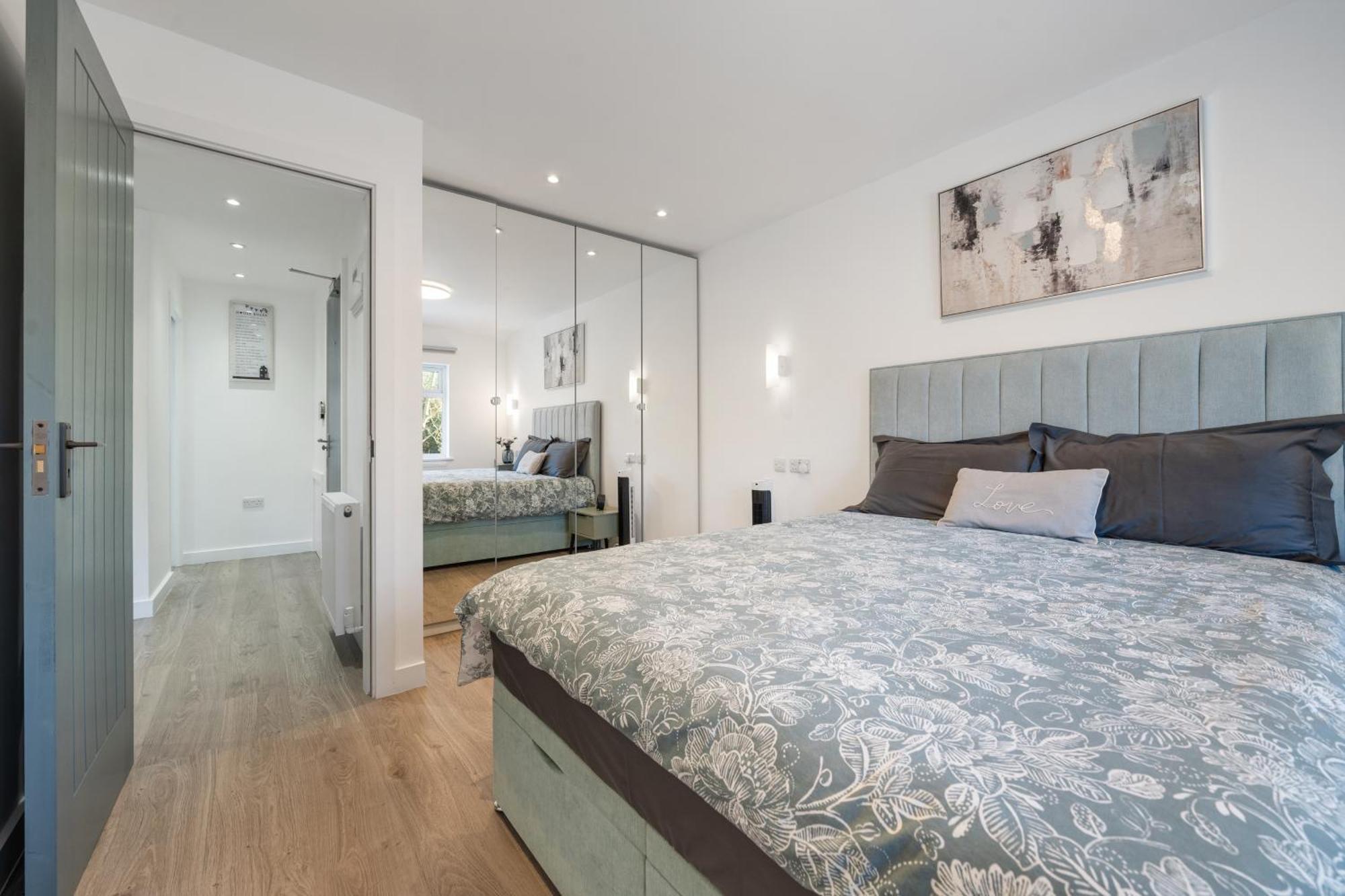 Newly Refurbished 2 Bed Flat Apartamento Mill Hill Exterior foto